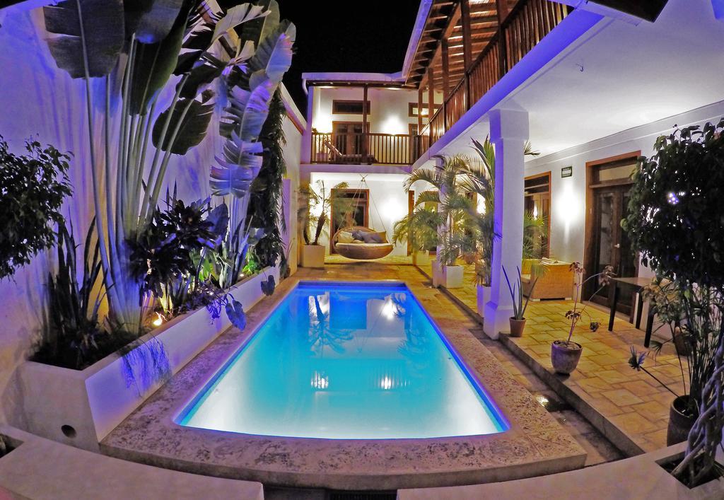 Hotel Azul לאון מראה חיצוני תמונה